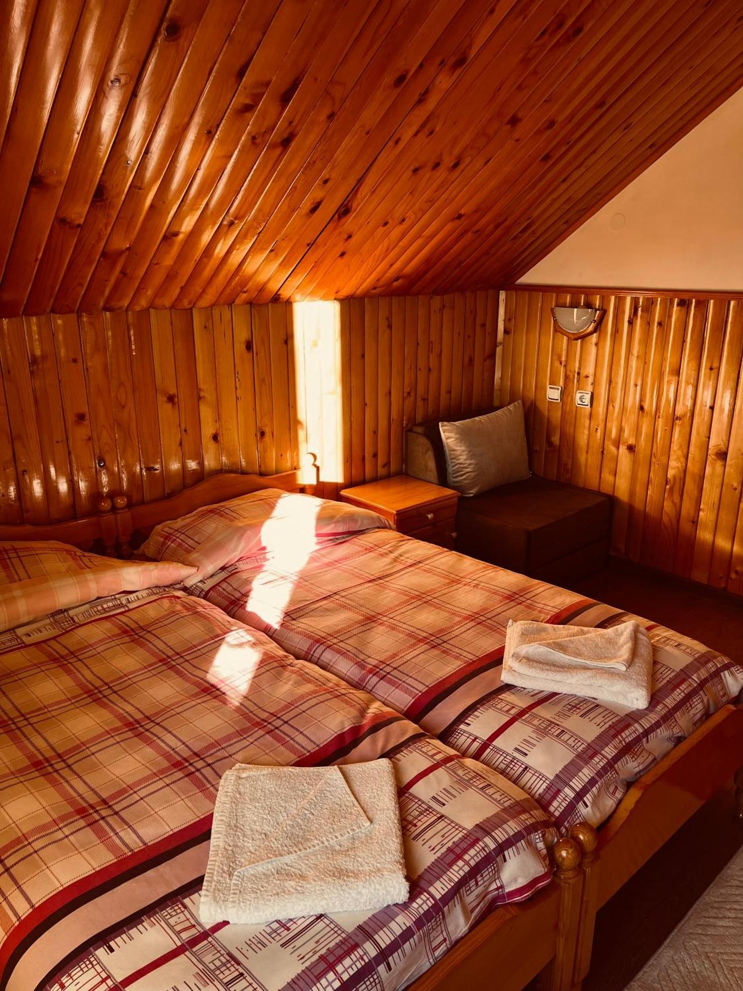 Orehite Guest House Samokov Esterno foto