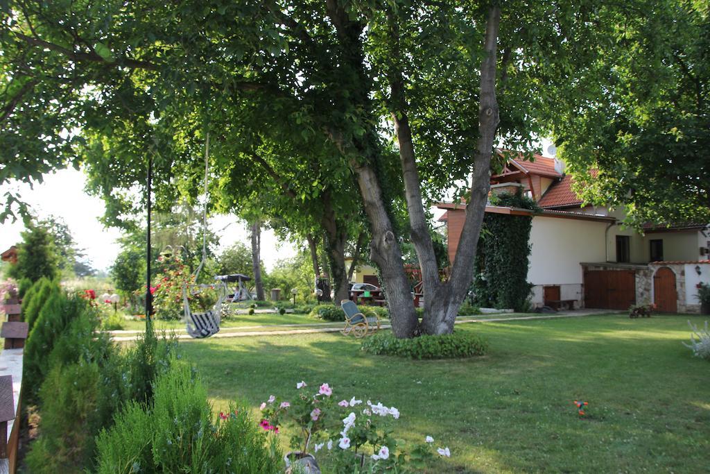 Orehite Guest House Samokov Esterno foto