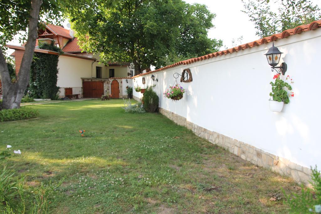 Orehite Guest House Samokov Esterno foto
