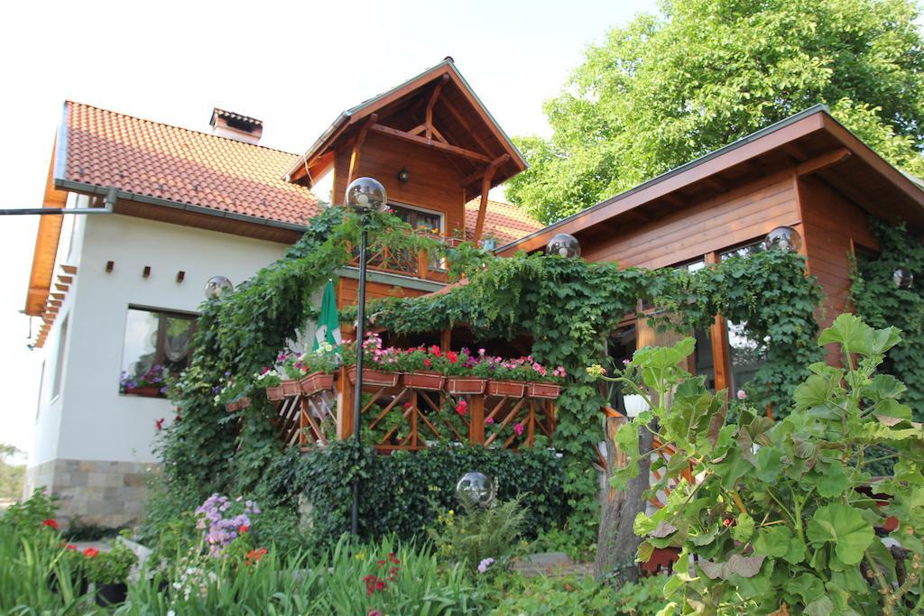 Orehite Guest House Samokov Esterno foto